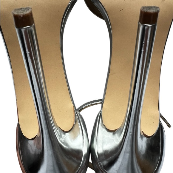 Silver Stiletto High Heels Size 9 - Picture 3 of 9